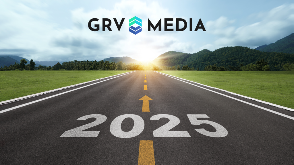 "2025" written on a road leading into the horizon, with an arrow pointing onwards.